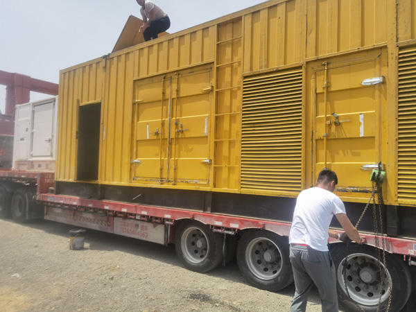 金安除了负载情况和发动机维护，还有哪些因素会影响 200kw 柴油发电机的油耗？