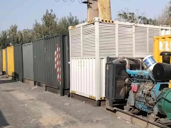 金安200KW柴油发电机机组每小时油耗是多少？