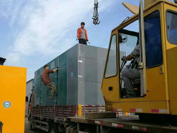 金安更换水冷式机油散热器密封件的操作流程是怎样的？